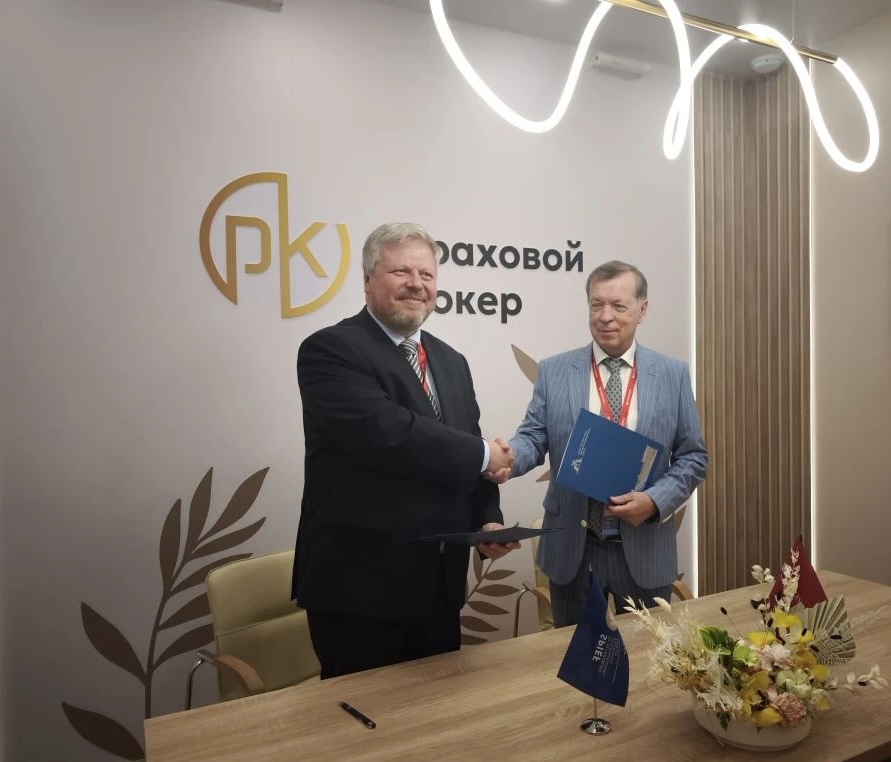 На фото: Иван Рютов и Владимир Катенев